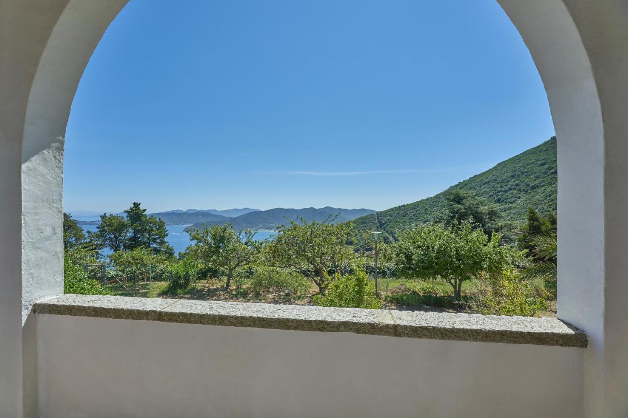 Marciana Hills Apartments Экстерьер фото