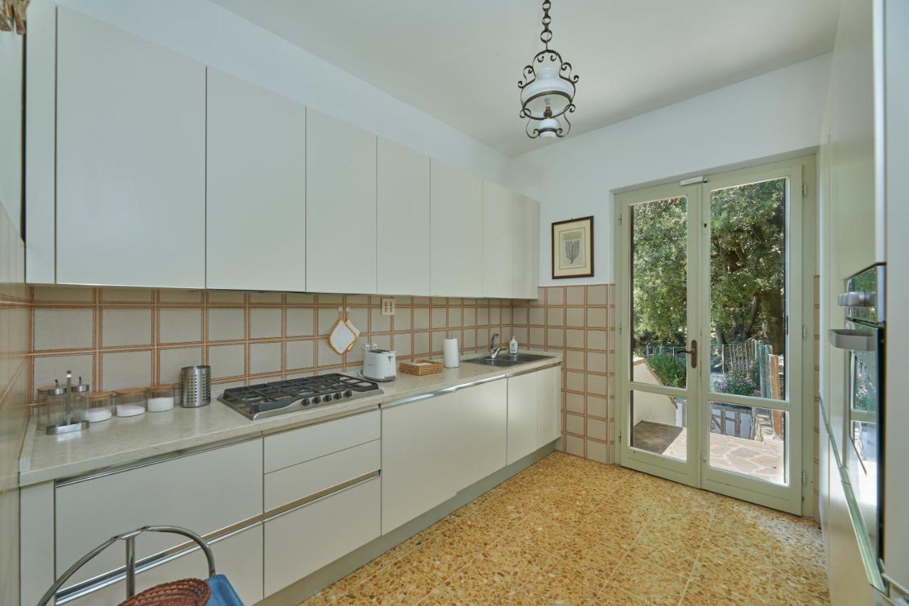 Marciana Hills Apartments Экстерьер фото