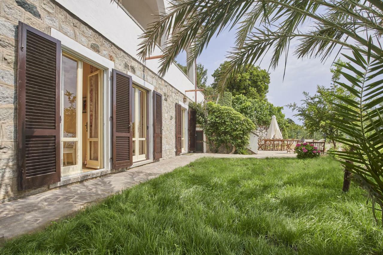 Marciana Hills Apartments Экстерьер фото